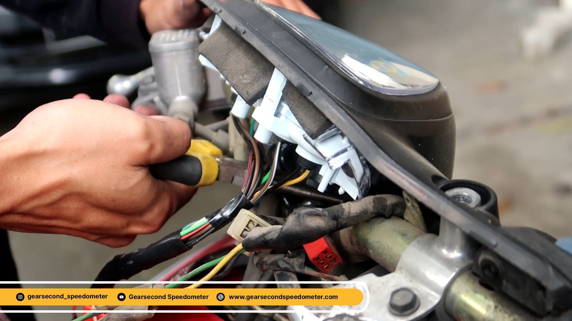 Tidak Menemukan Bengkel Speedometer Motor Terdekat Ketika Membutuhkannya? Coba Beberapa Cara Berikut Terlebih Dahulu