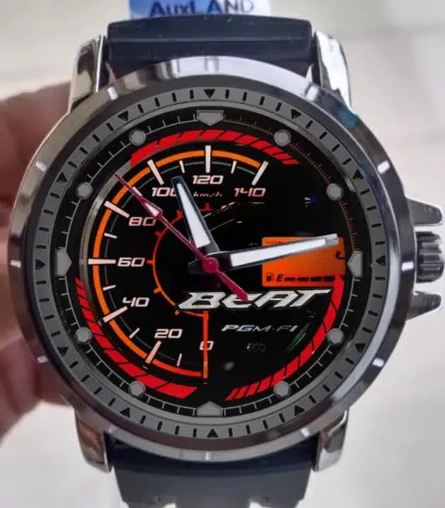Tampilan Riding Makin Keren Dengan Jam Tangan Speedometer Beat