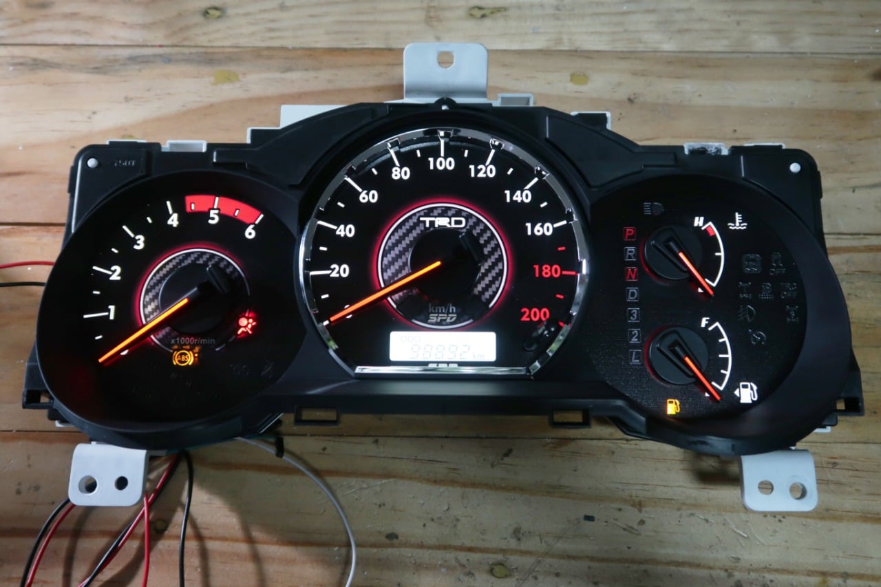 Custom dan Modifikasi Speedometer Innova